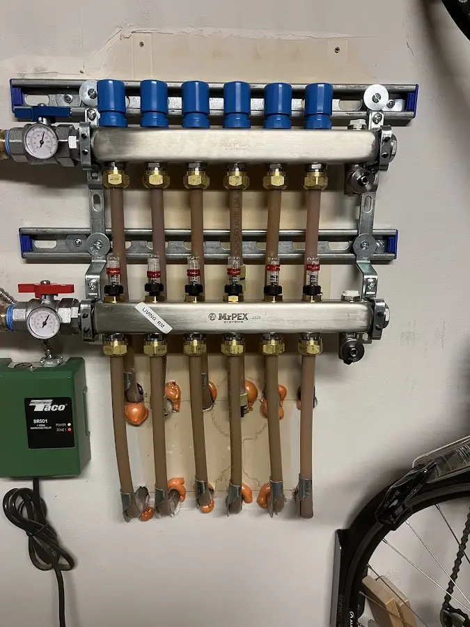 Plumber performing Leak Detection at a residential property in East San Gabriel